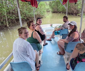 Manuel Antonio : Tour en barco por los manglares para ver animales