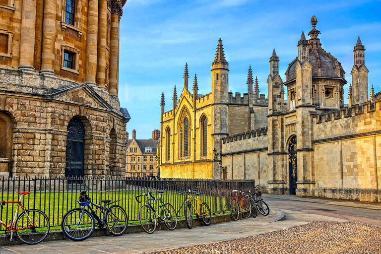 Oxford Walking Tour with Audioguide & HO-HO Bus Tour Option 48h Hop-On Hop-Off Bus & Walking Tour with Audio Guide