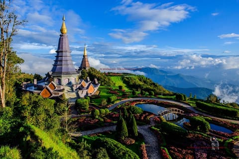 Chiang Mai: Private Doi Inthanon Tour Hike & Coffee Tasting