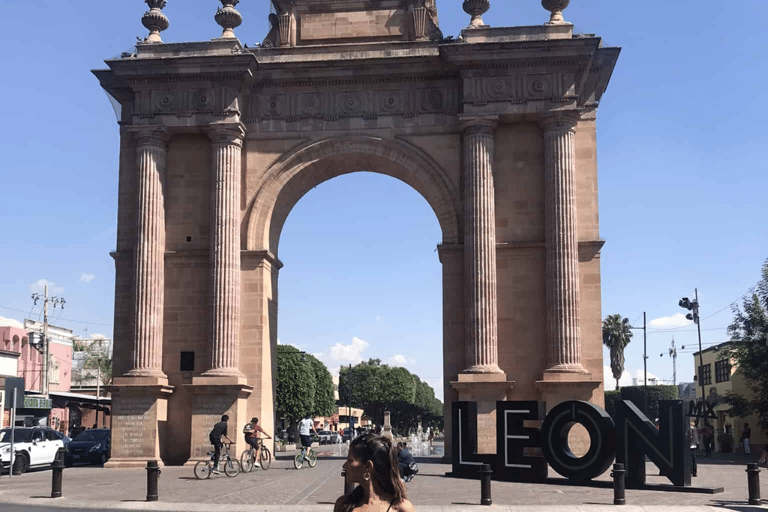 León Las Esmeraldas de León Guidad tur