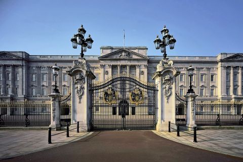 Buckinghamin palatsi: Pääsylippu valtiosaleihin