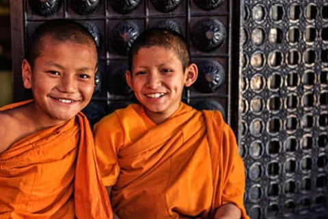 Pokhara: Guided Tibetan Monastery Tour with Afternoon Prayer