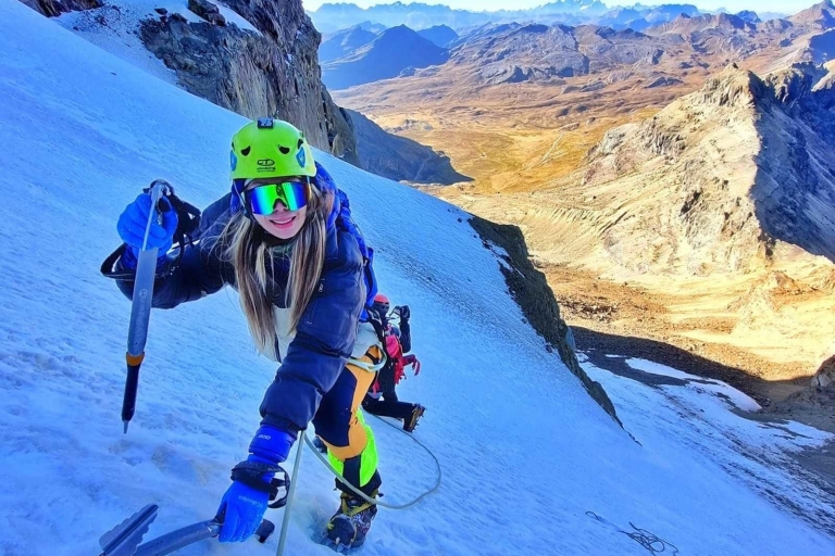 Ancash: Climbing the Nevado Huarapasca in 1 day