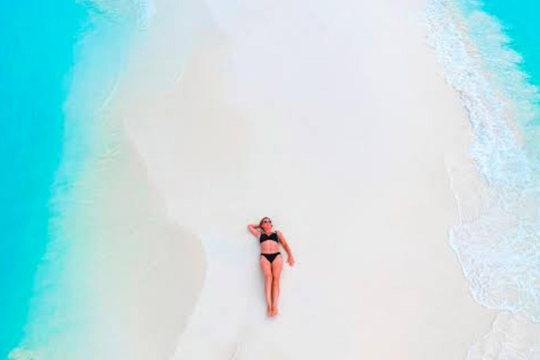 Zanzíbar: excursión de snorkel y delfines en la isla de PungumeZanzíbar: Excursión de snorkel y delfines en la isla de Pungume