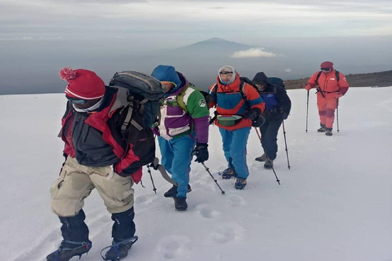 Arusha: 6-Day Kilimanjaro Machame Route Trek with Meals