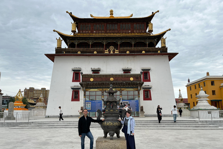 Ulaanbaatar: Private Guided City Tour with Car