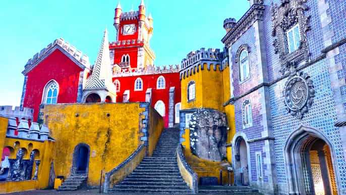 Lisbon: Half-Day Sintra Tour with Pena Palace and Regaleira