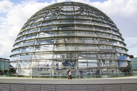 Berlin: Reichstag, Plenarsaal, Kuppel & RegierungsviertelBerlin: Reichstag mit Plenarsaal & Kuppel auf Deutsch