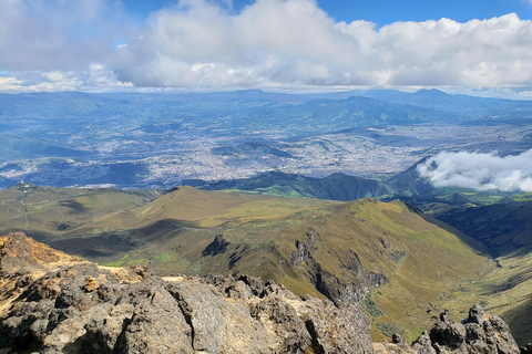 Rucu Pichincha Summit Hike from Quito with Private Guide
