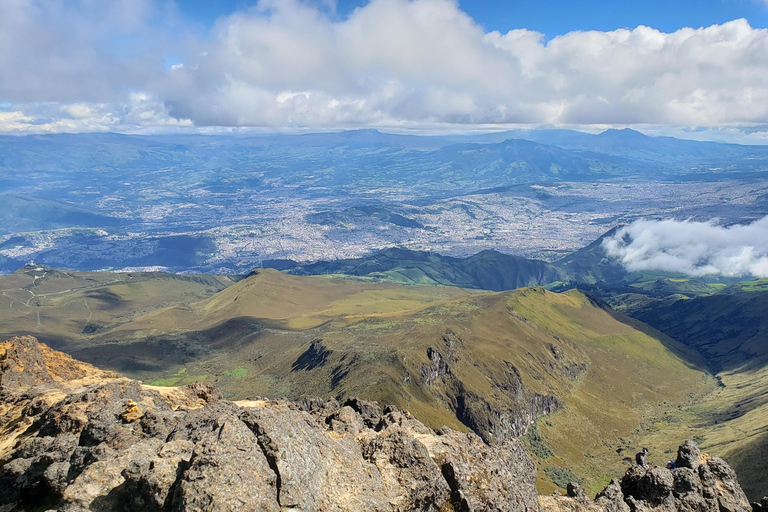 Rucu Pichincha Summit Hike from Quito with Private Guide