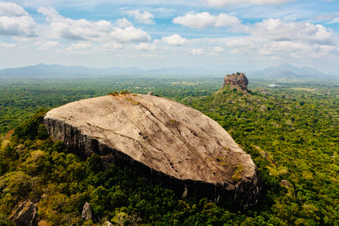 Sigiriya e Dambulla: Tour privato di un giorno da Trincomalee