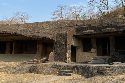 Mumbai: Kanheri Caves + Golden Pagoda Temple Mumbai: Kanheri Caves + Golden Pagoda Temple