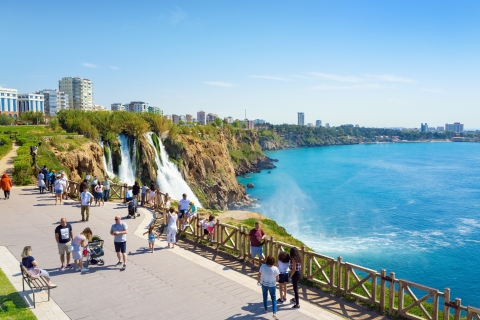 Antalya: stadstour en bezoek Düden-watervallen met bootPickup en drop-off vanuit Antalya, Lara, Kundu en Konyaalti