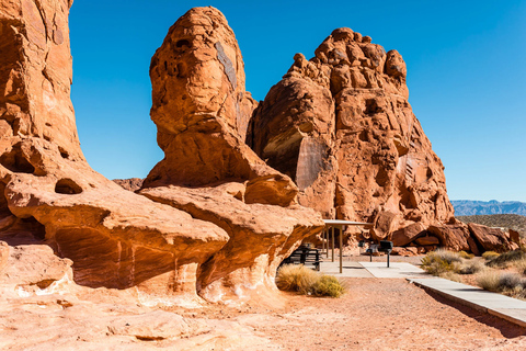 Las Vegas: Valley of Fire Guided Day Trip