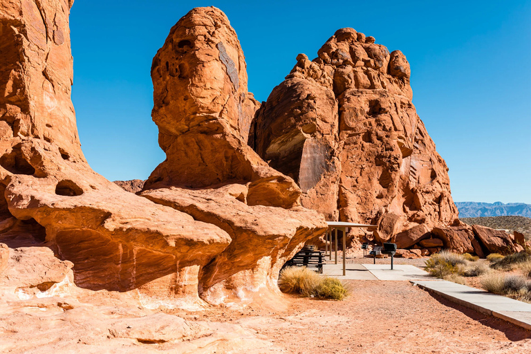 Las Vegas: Valley of Fire Guided Day Trip