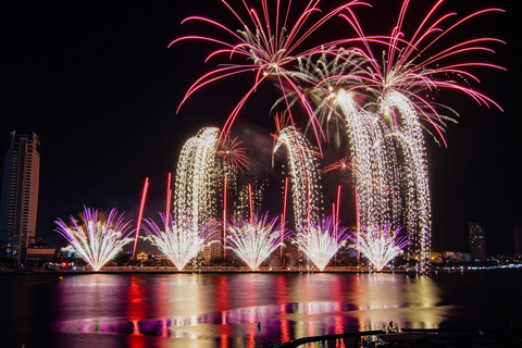 Da Nang: Fireworks Festival Dinner with Hotel Transfer 2026 Dinner experience Only (No Pick up & Drop off Services)