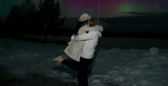 Lapland: Private Northern Lights Tour with Proposal Planning