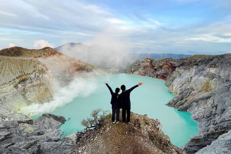FROM YOGYAKARTA;3D2N MADAKARIPURA WATERFALL,BROMO AND IJEN