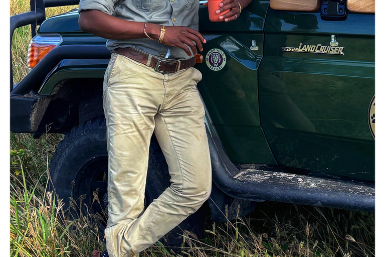 Kasane: 1 day Chobe NP Safari with Boat Cruise and Lunch