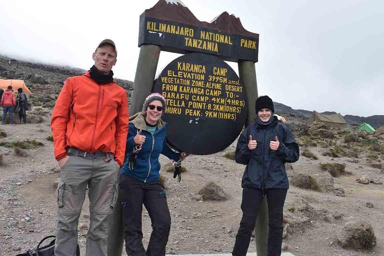 6 jours d&#039;ascension du Kilimandjaro par la route de Marangu