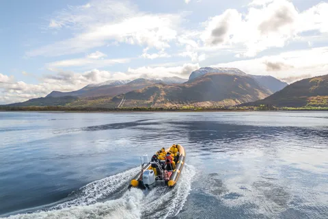 Fort William: 1 timme Loch Safari Speedboat Tour