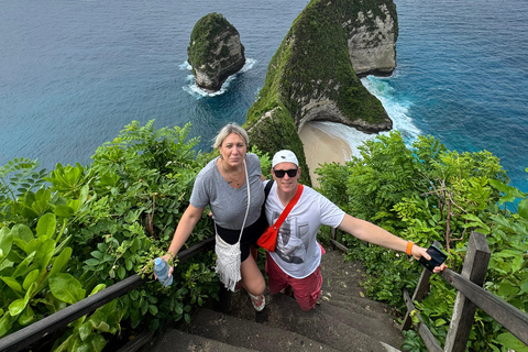 Bali: Nusa Penida 2-Day Trip with Accommodation &amp; Meals