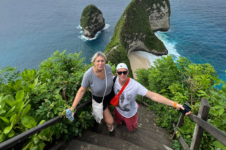 Bali: Nusa Penida 2-Day Trip with Accommodation &amp; Meals