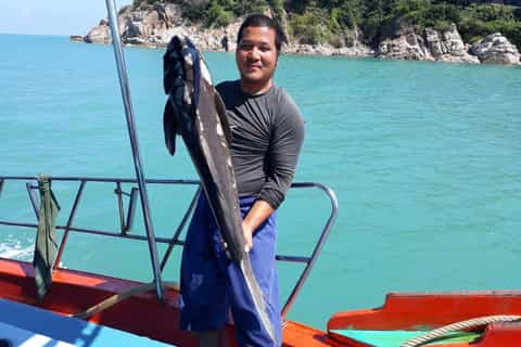 Koh Samui: Fishing Day Tour by Escort Boat with Mr. Tu - Image 3