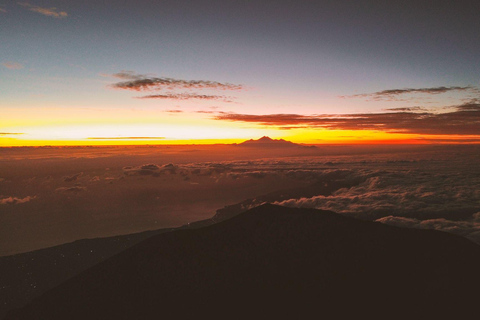 Bali: Mount Agung Summit Trek 3142 M via Edelweiss Trail Meet Up Option