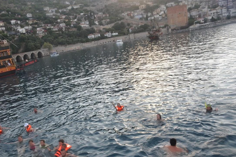 Alanya: Evening Jeep Safari with Sunset and Castle Views