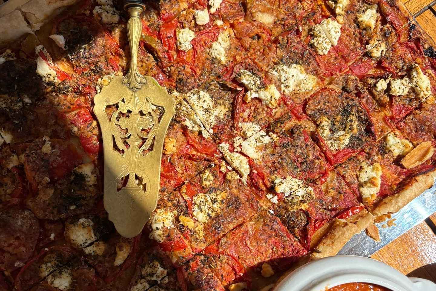 Яхтенная прогулка по Марселю с обедом, купанием и органическим вином