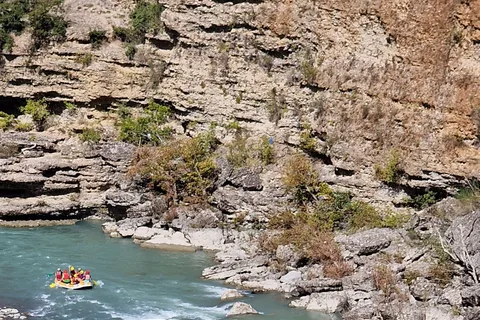 Von Permet: Erstaunliches Rafting-Erlebnis auf dem Vjosa-Fluss