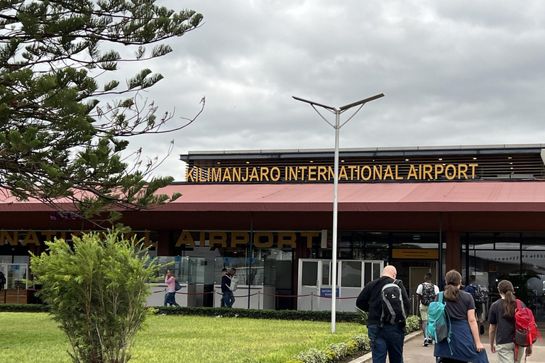 Kilimanjaro: Flygtransfer till Arusha, Mto wa Mbu, Karatu