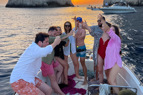 Zakynthos: Private Boat Tour with Skipper & Snorkeling