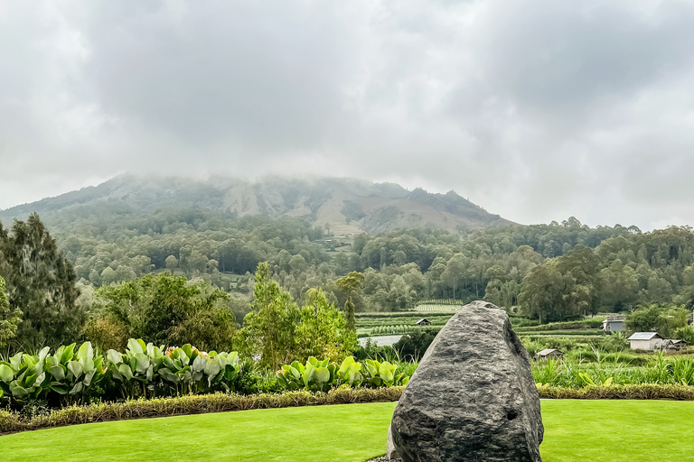 Mount Batur: Sunrise Jeep Tour &amp; Natural Hot SpringPrivat tur med transfer