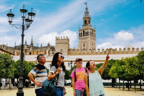Sevilla: Koninklijk Alcazar en wandeltocht langs hoogtepunten van SevillaRoyal Alcazar & Hoogtepunten van Sevilla Walking Tour - Chinees