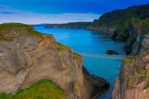 Belfast: Antrim Coast, Castles & Giant’s Causeway Tour