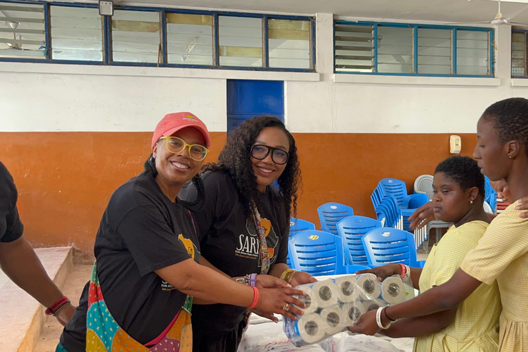 Accra: tour della città e attività a impatto sociale