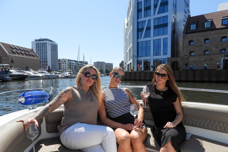 Gdansk: Cruise on the Motlawa River with Glass of Wine