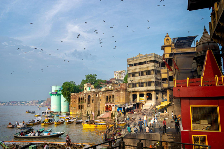 瓦拉西尼日出之旅：恒河阿提与免费游船私人：日出之旅，体验恒河阿提仪式，免费游船
