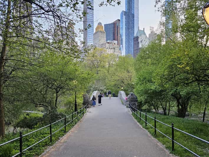 Central Park, NY: Nature, Architecture and Movie Scenes Tour
