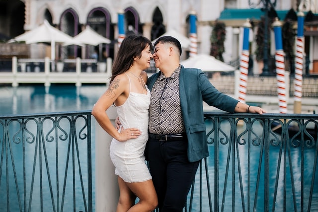 Private Vacation Photoshoot with Photographer in Las Vegas
