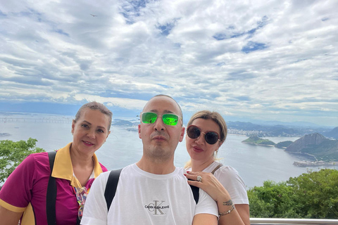 Private Custom 8-hour Exclusive tour in Rio with VIP tickets Private 8-hour tour with VIP tickets: Special Languages