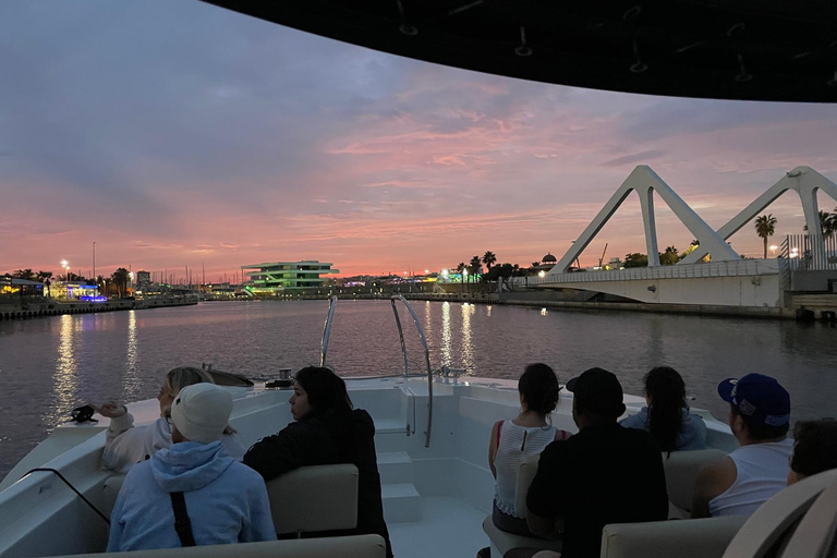 Crucero exclusivo al atardecer por la costa de Valencia, Sunset