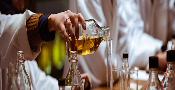 Edinburgh: Whisky Tour, Tastings and Distilleries