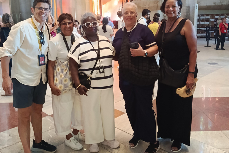 Sagrada Familia Small-Group Tour with Entry Ticket