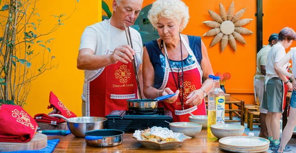 Hanoi: Cooking Class, Bánh mì & Vietnamese Coffee Tasting
