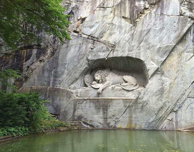 Lucerne: One-Hour Classic City Walk with Hotel Pickup