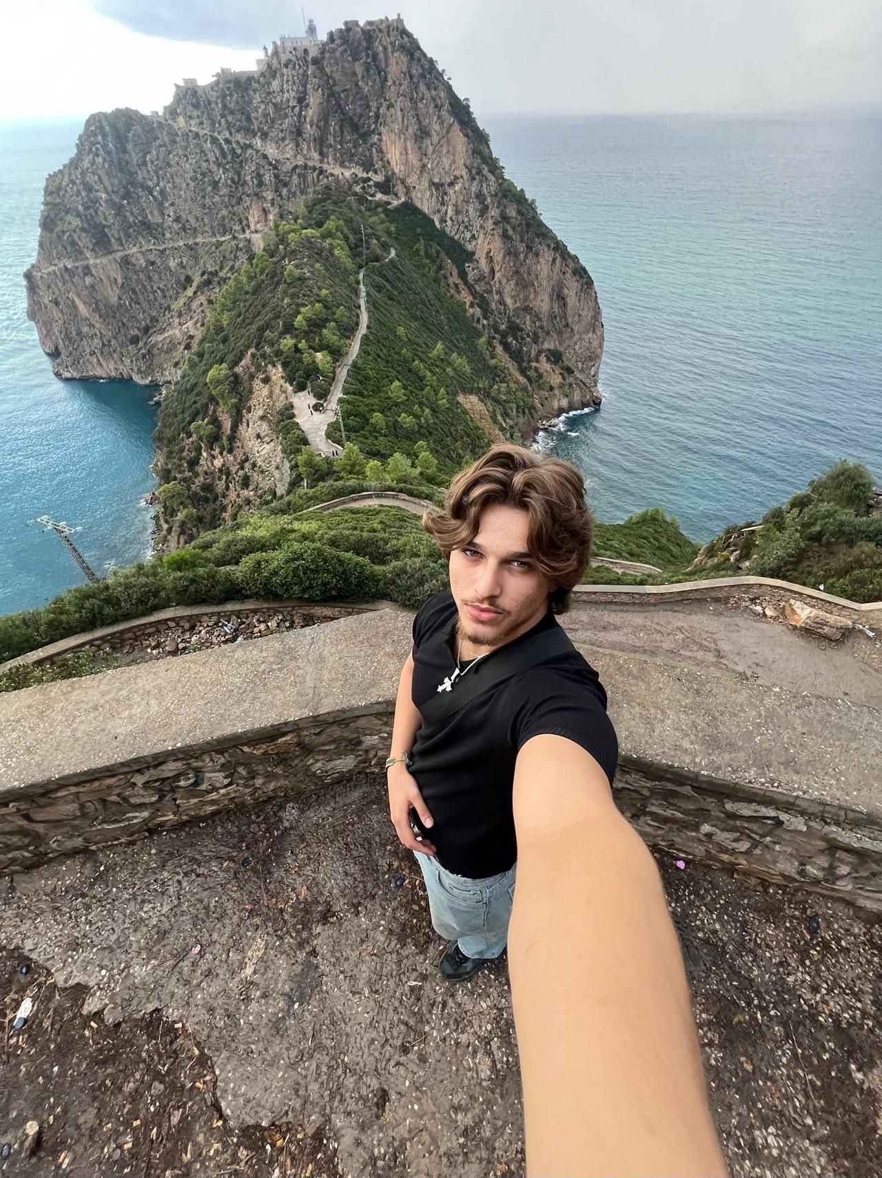 Béjaïa: Cap Carbon, Gouraya-Park und Städtetour mit Guide