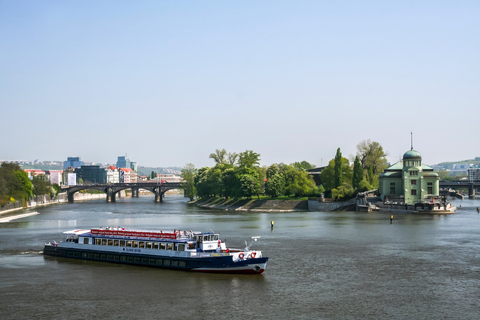 Praga: Crociera panoramica sul fiume MoldavaPraga: crociera panoramica del fiume Moldava